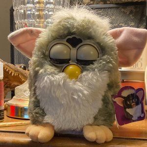 Vimtage Furby